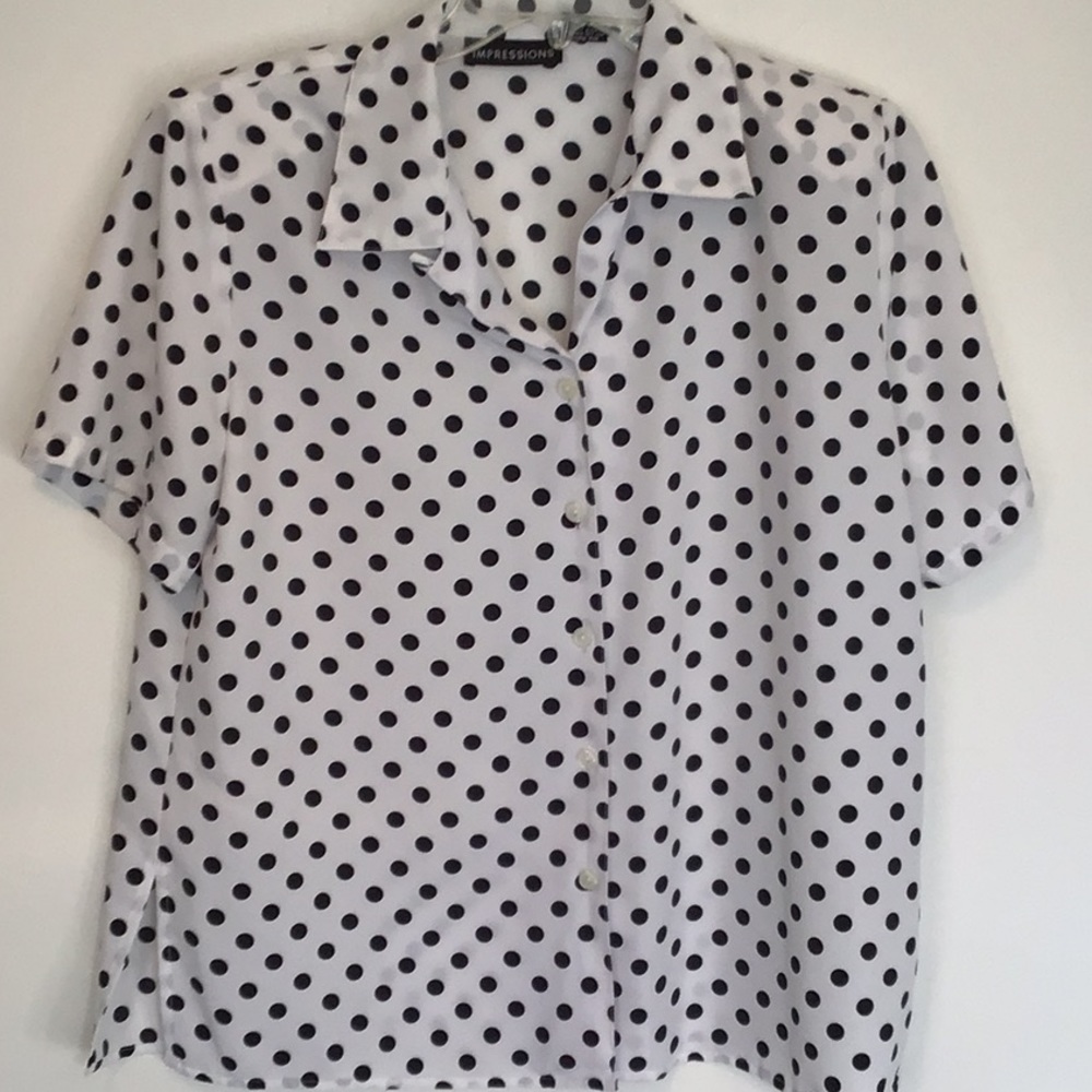 Impressions short sleeve button front blouse M